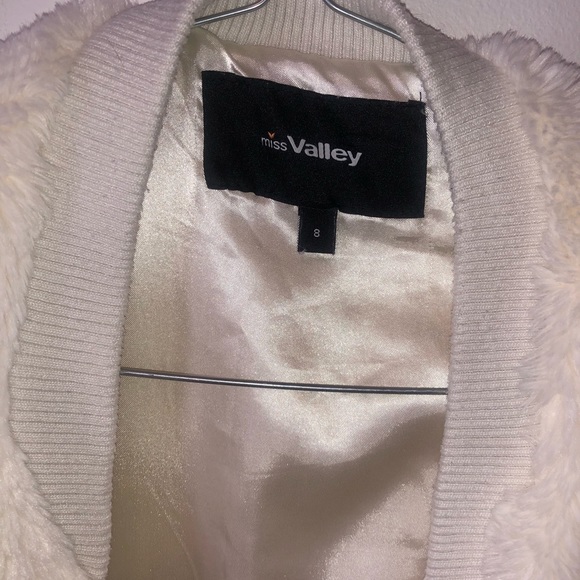 • VALLEY GIRL FLUFFY JACKET • - Picture 3 of 3